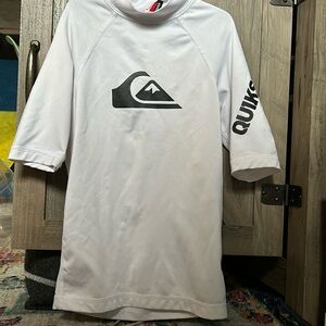 Quicksilver rash guard size 6